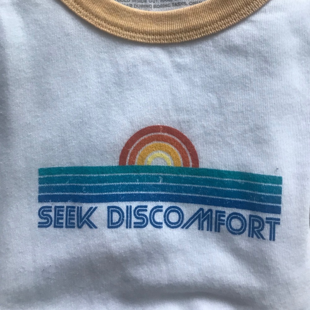 Seek Discomfort Top